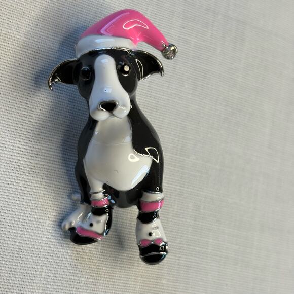 Christmas Hat Dog in Socks Pin Brooch Black or Tan Pup Dog Lover NWT - Picture 7 of 9